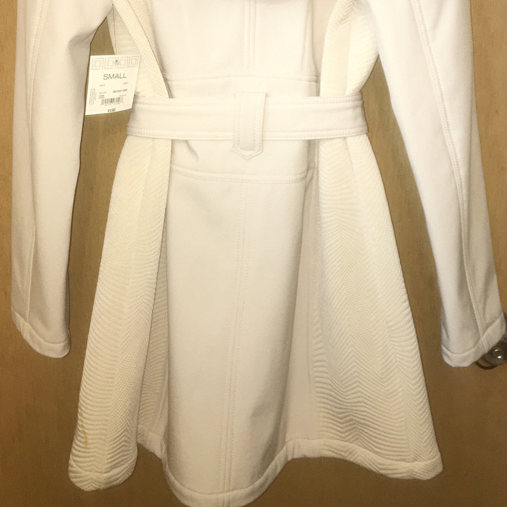 Jacket - Picture 3 of 6